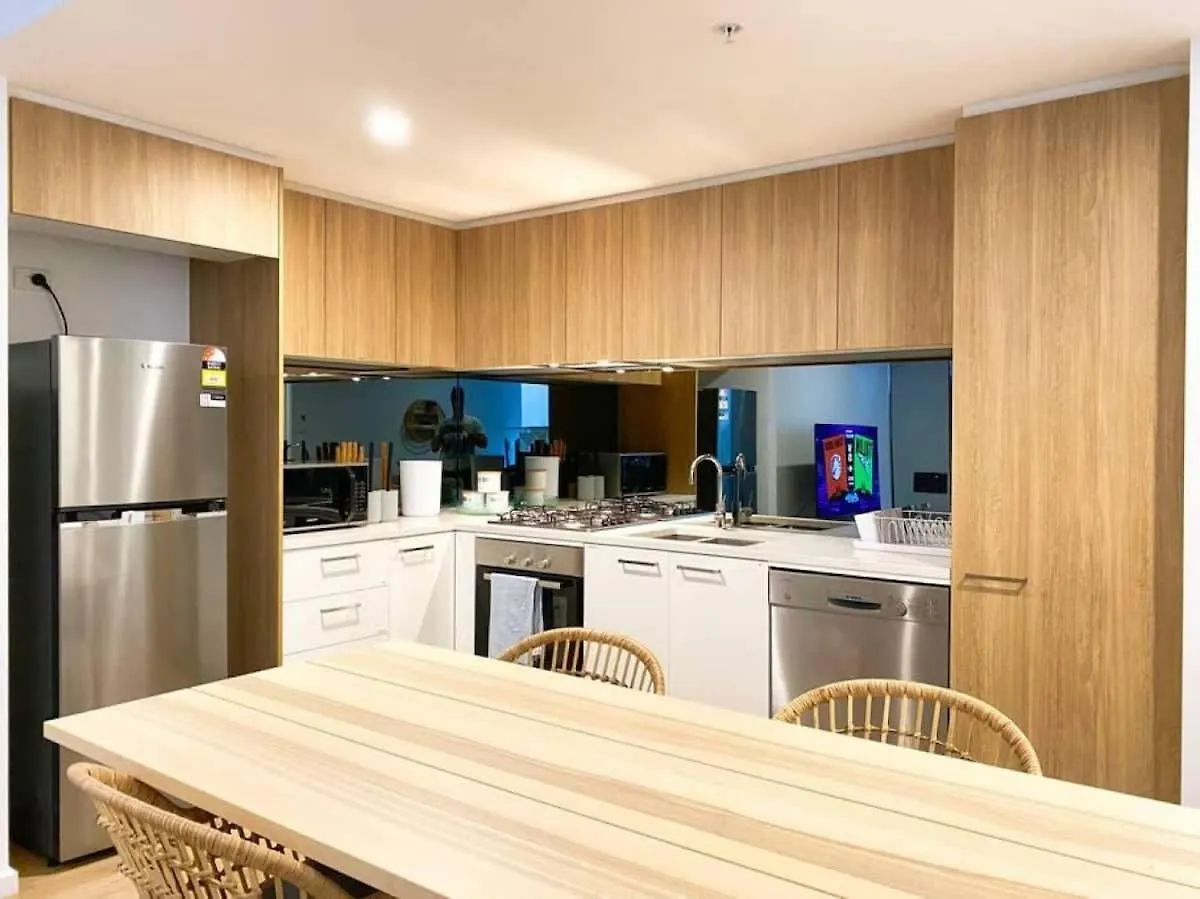 Beautiful 2Br Apt At Adelaide Cbd With Pool-Gym-Bbq